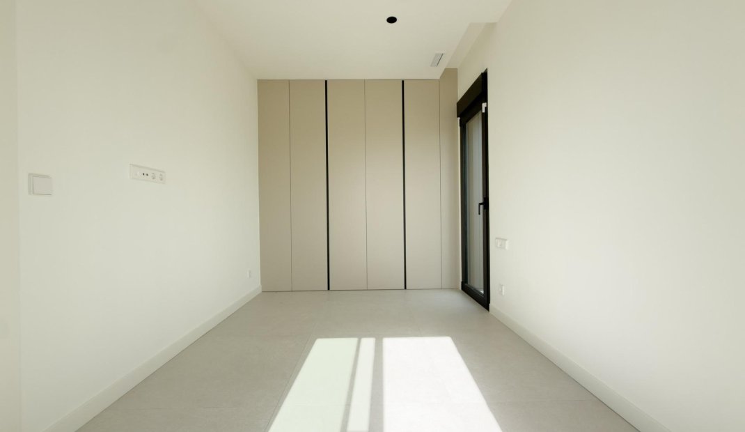 Obra nueva - Villa -
Finestrat - Campana Garden