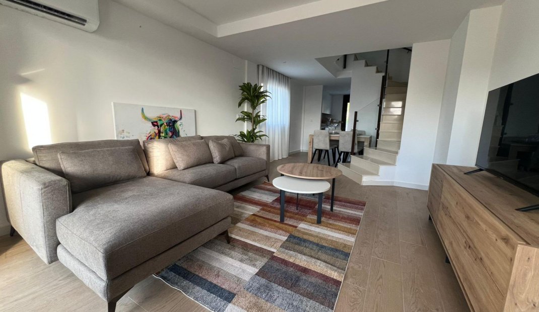 Nýbygging - town house -
La Union - centro