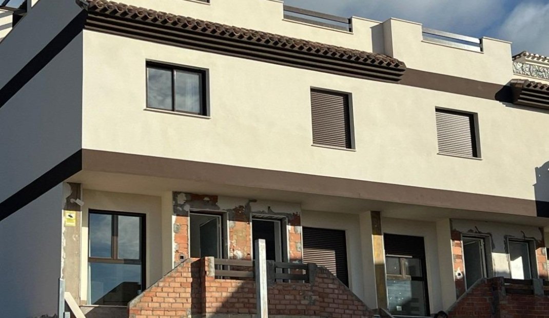 Nýbygging - town house -
La Union - centro