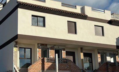 Nýbygging - town house -
La Union - centro