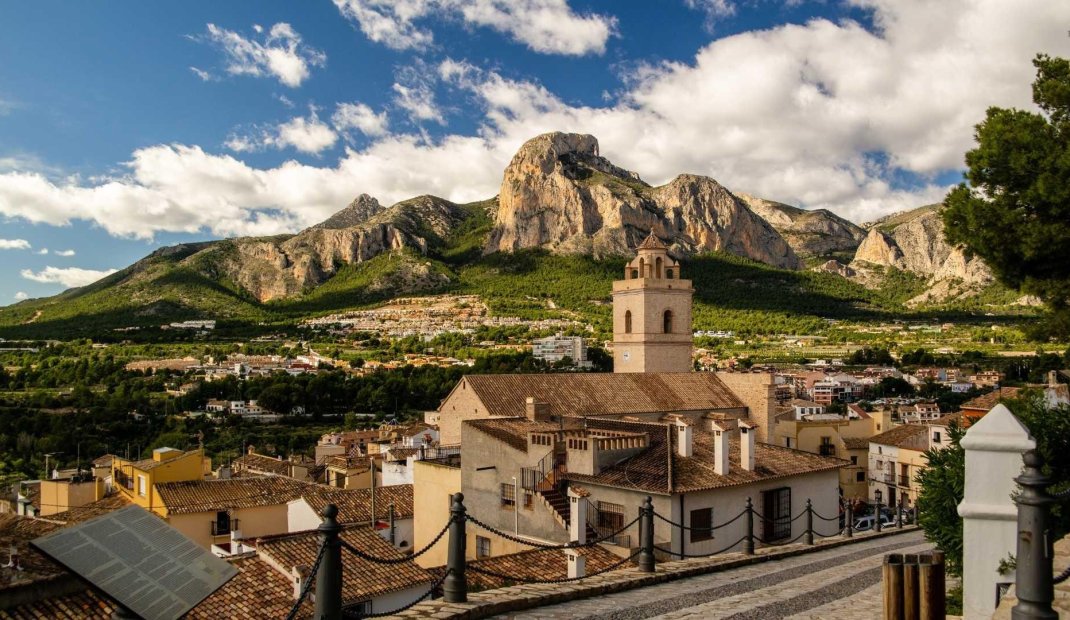 Nýbygging - Einbýlishús -
Polop - PAU1