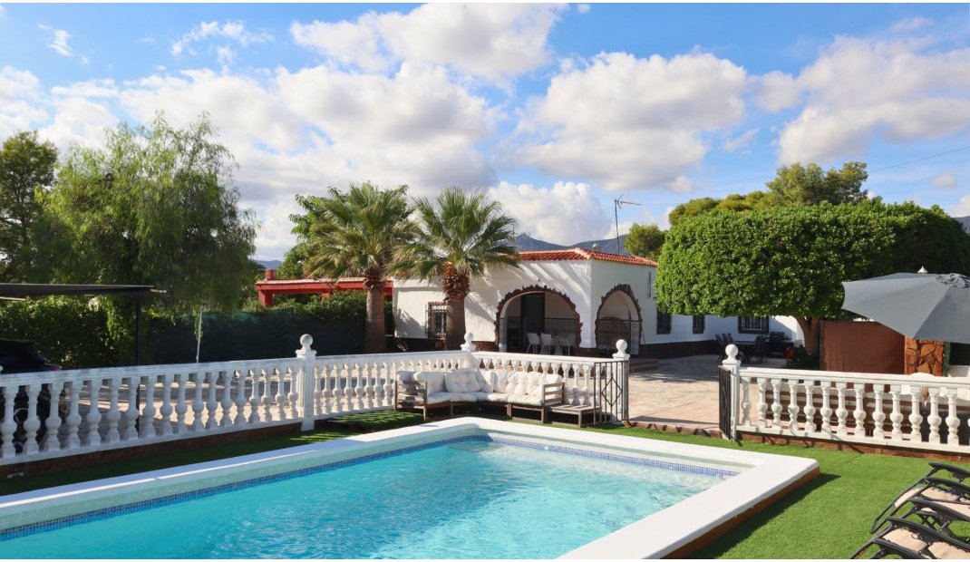 Endursala - Semi Detached Villa -
Crevillente