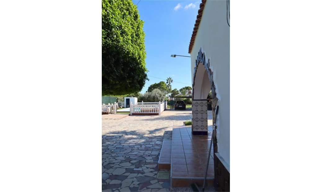 Endursala - Semi Detached Villa -
Crevillente