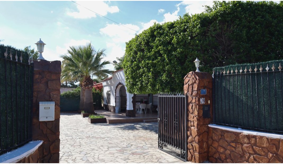 Endursala - Semi Detached Villa -
Crevillente