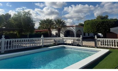 Endursala - Semi Detached Villa -
Crevillente