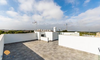Obra nueva - Villa -
Villamartin