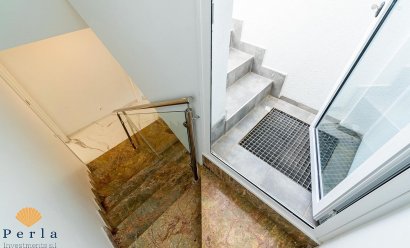 Obra nueva - Villa -
Villamartin