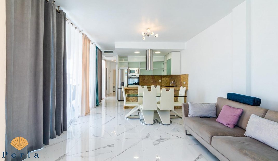 Obra nueva - Villa -
Villamartin