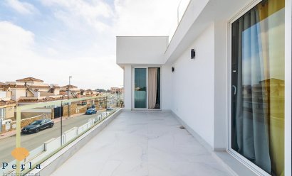 Obra nueva - Villa -
Villamartin