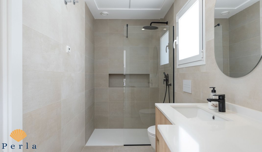 Nýbygging - Einbýlishús -
Pilar de la Horadada