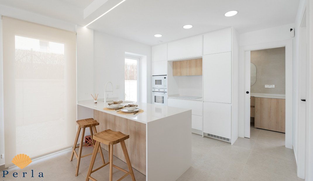 Nýbygging - Einbýlishús -
Pilar de la Horadada