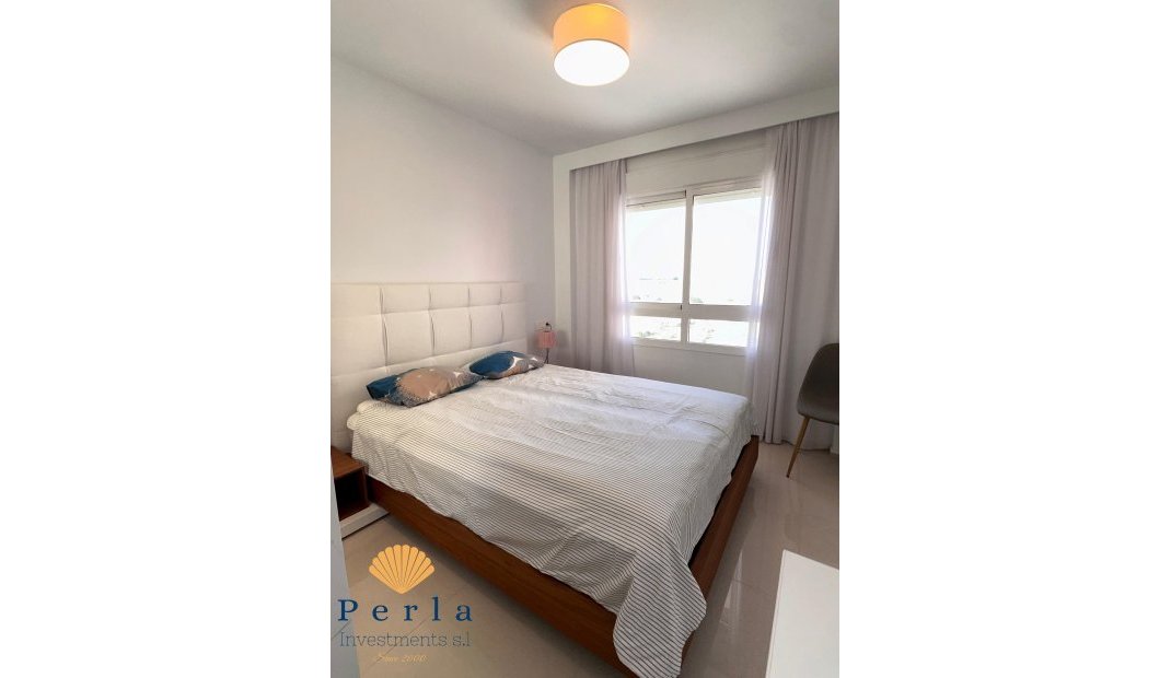 Reventa - Apartamento -
Los Alcázares
