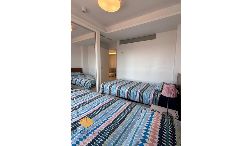 Reventa - Apartamento -
Los Alcázares