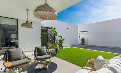Nýbygging - Einbýlishús -
La Manga
