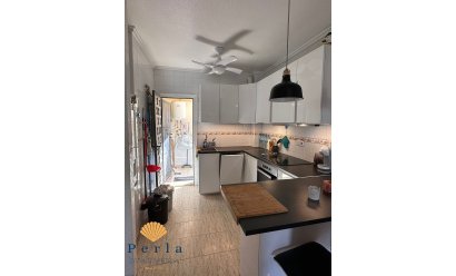 Resale - Bungalow -
Playa Flamenca