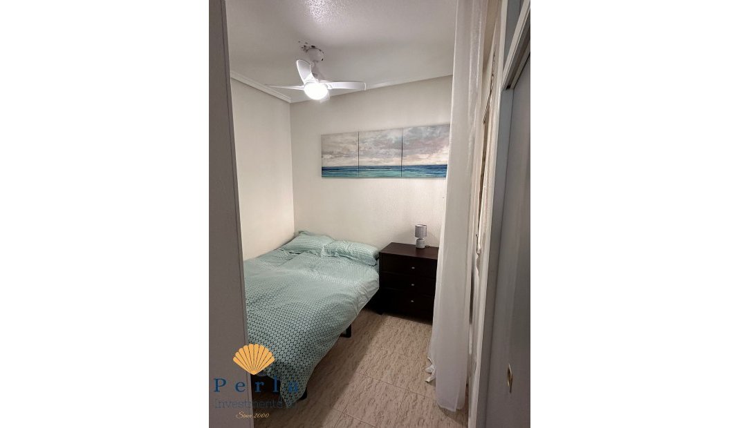 Resale - Bungalow -
Playa Flamenca