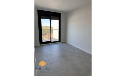 Reventa - Ático -
Campoamor