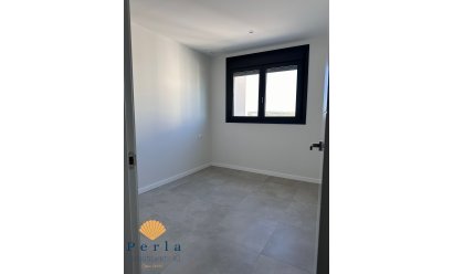 Reventa - Ático -
Campoamor