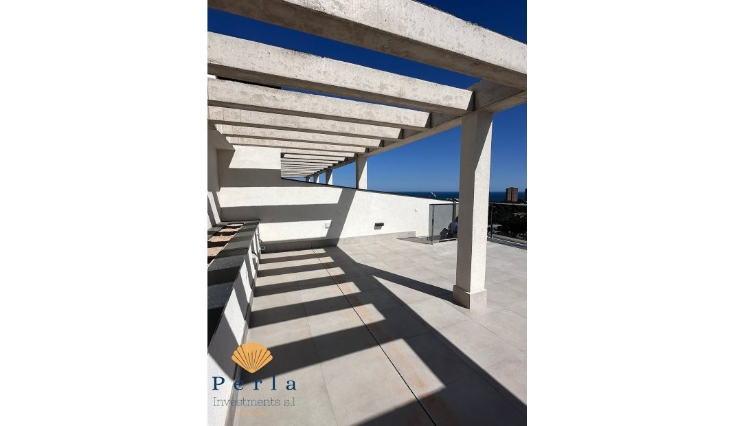 Reventa - Ático -
Campoamor
