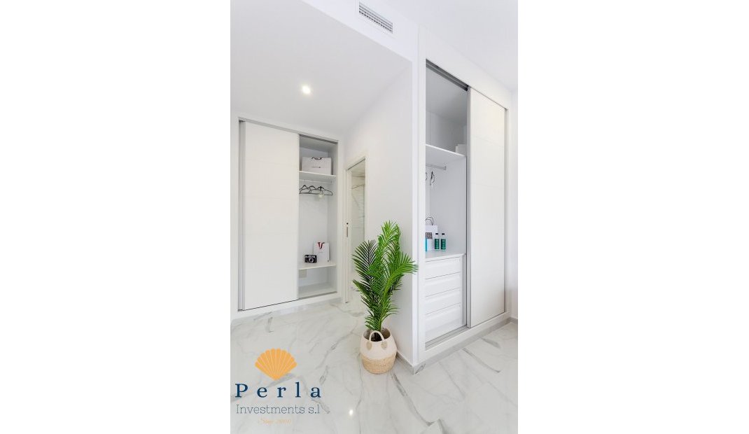 New Build - Villa -
Torrevieja