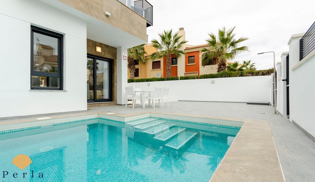 New Build - Villa -
Torrevieja