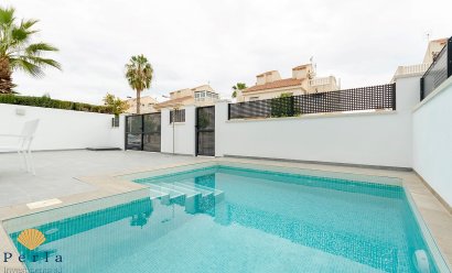 New Build - Villa -
Torrevieja