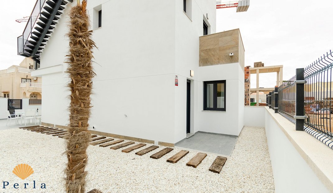New Build - Villa -
Torrevieja