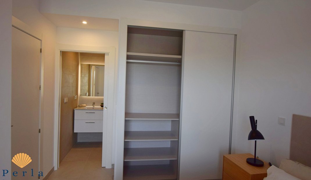 New Build - Apartment -
Torrevieja - La Mata