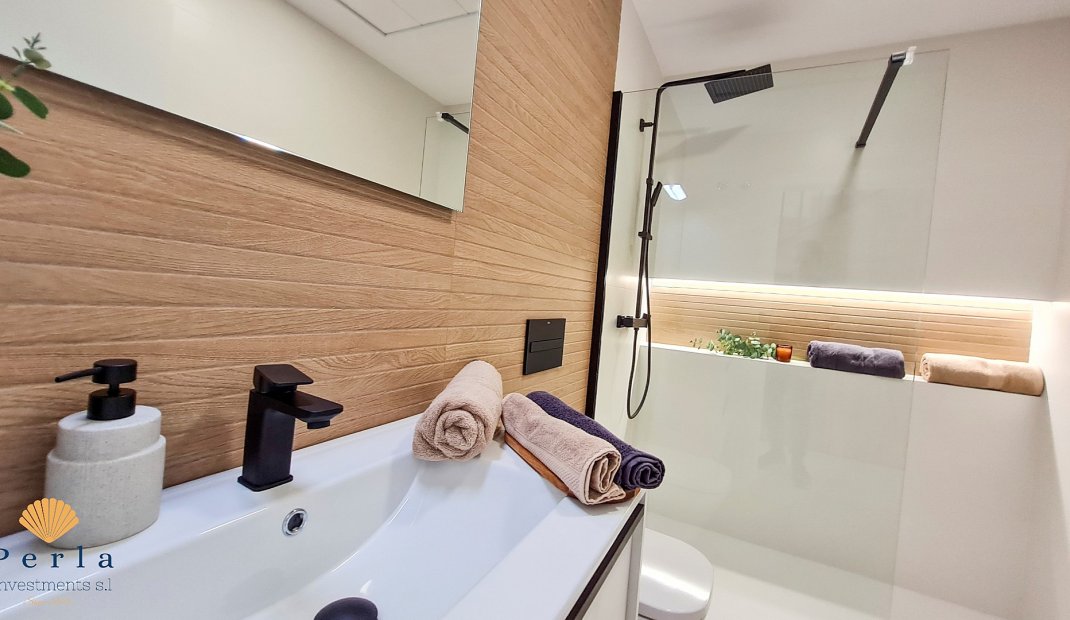 Nýbygging - Einbýlishús -
San Pedro del Pinatar