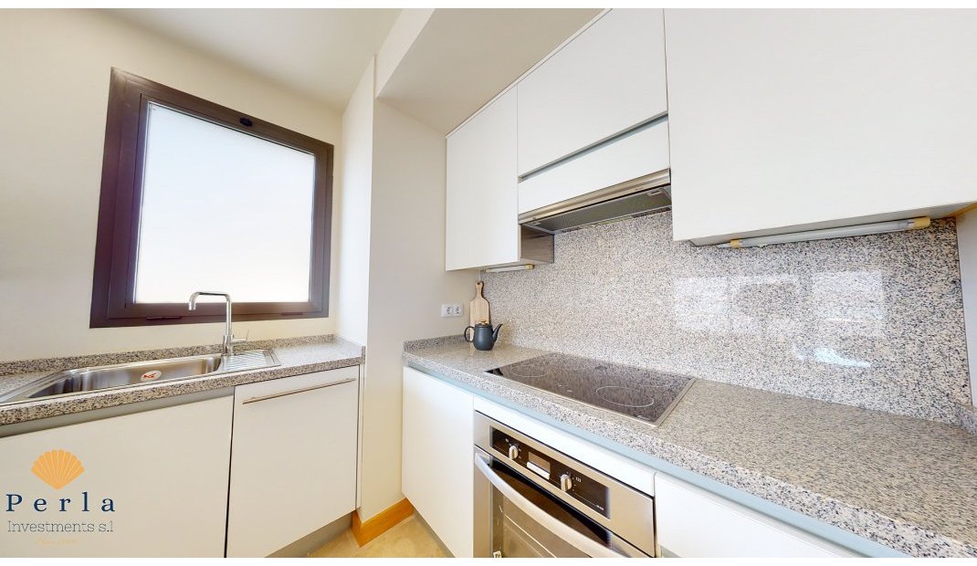 Resale - Apartment -
Campoamor