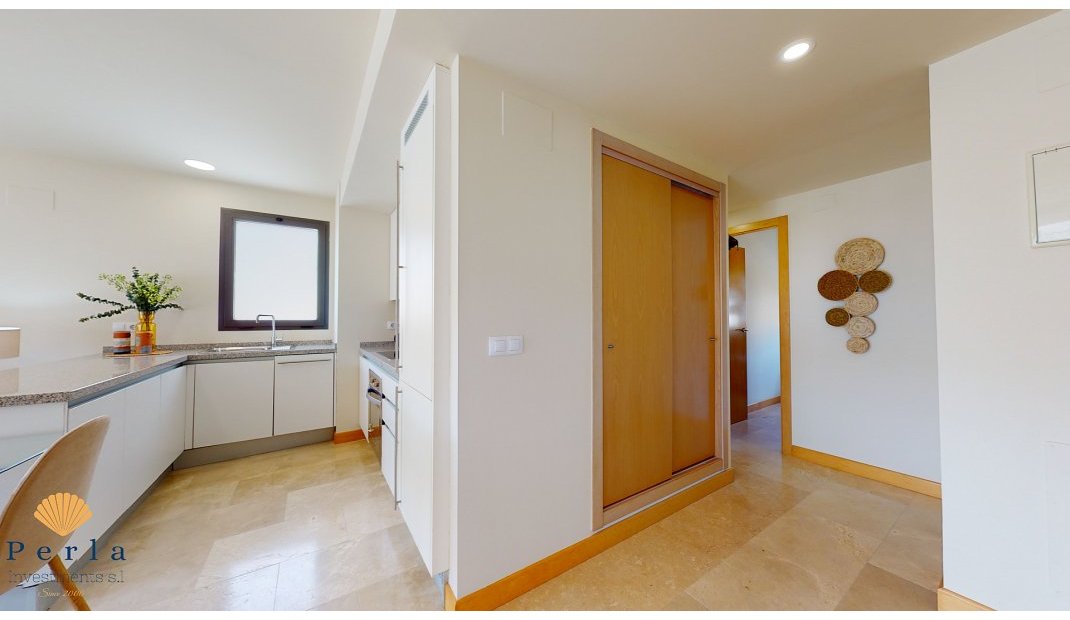 Resale - Apartment -
Campoamor