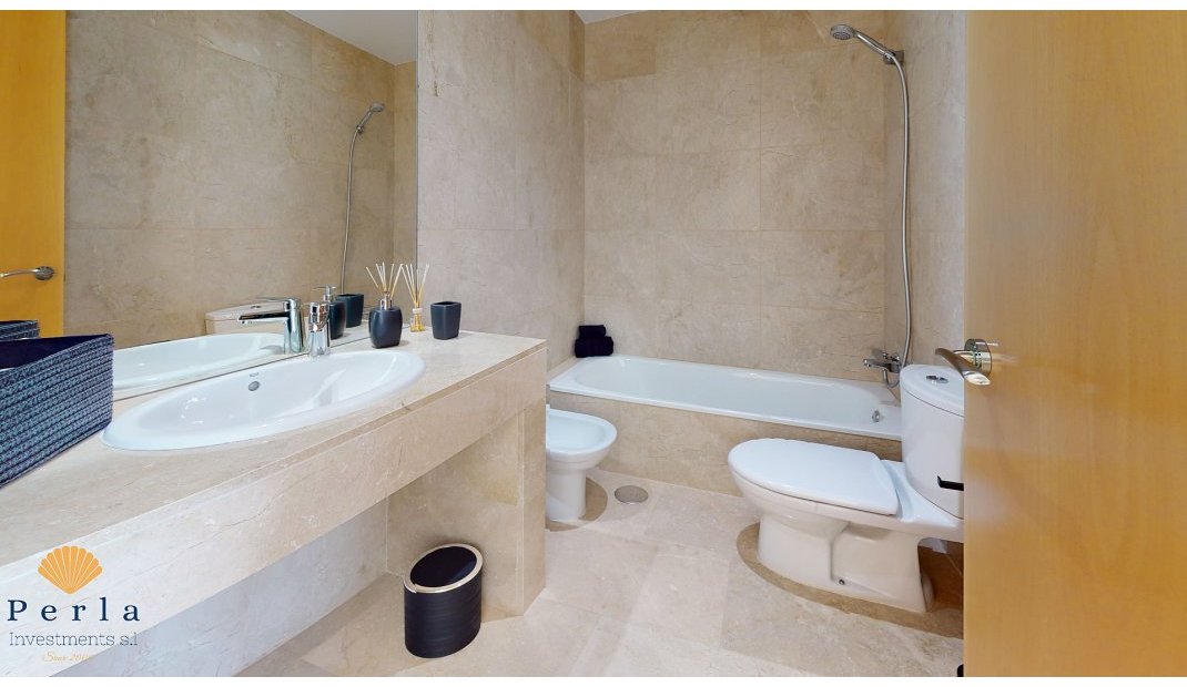 Resale - Apartment -
Campoamor