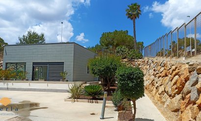Resale - Apartment -
Campoamor