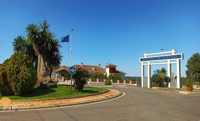 Resale - Apartment -
Campoamor