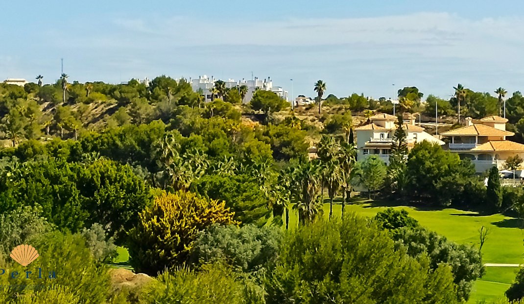Resale - Apartment -
Campoamor