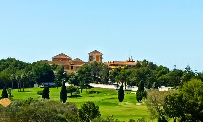Resale - Apartment -
Campoamor