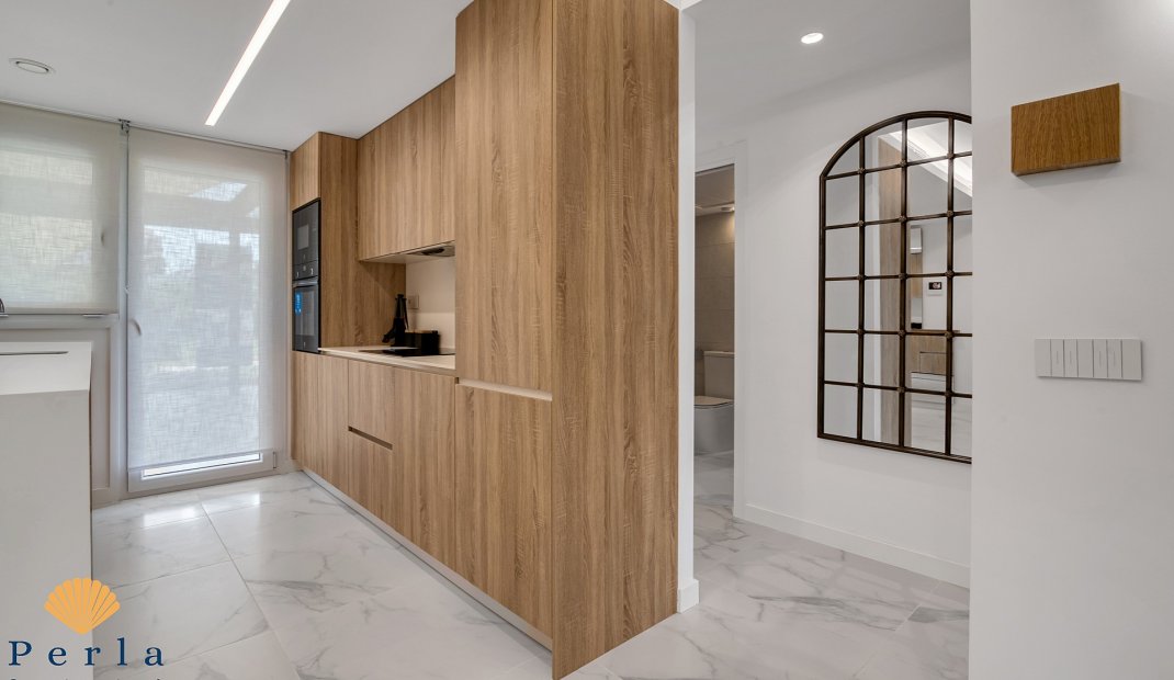 Obra nueva - Apartamento -
Punta Prima