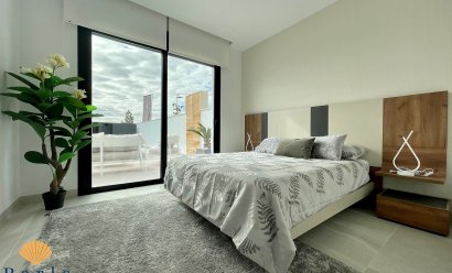 Obra nueva - Villa -
Benijofar