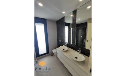 Obra nueva - Villa -
Benijofar