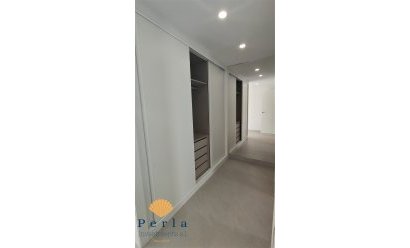 Obra nueva - Villa -
Benijofar