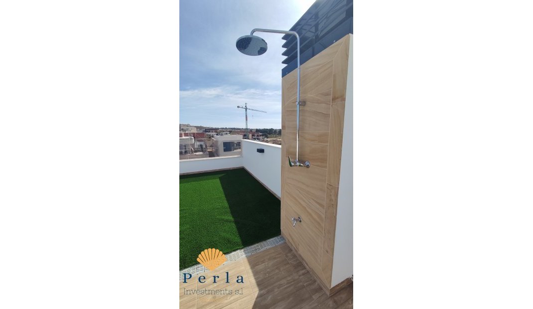 Obra nueva - Villa -
Benijofar