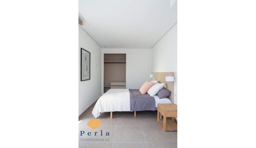 Obra nueva - Villa -
Campoamor