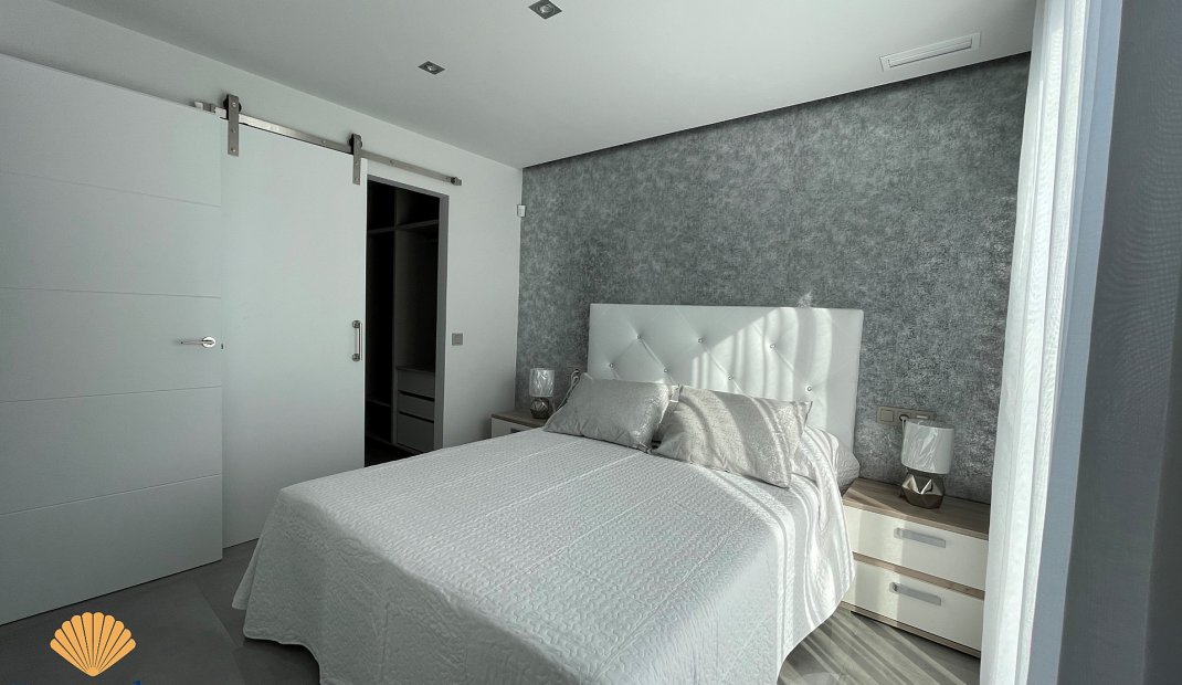 New Build - Villa -
Pilar de la Horadada