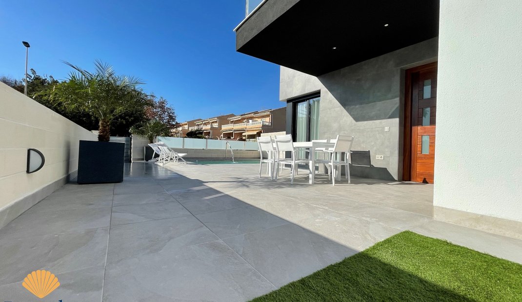 New Build - Villa -
Pilar de la Horadada