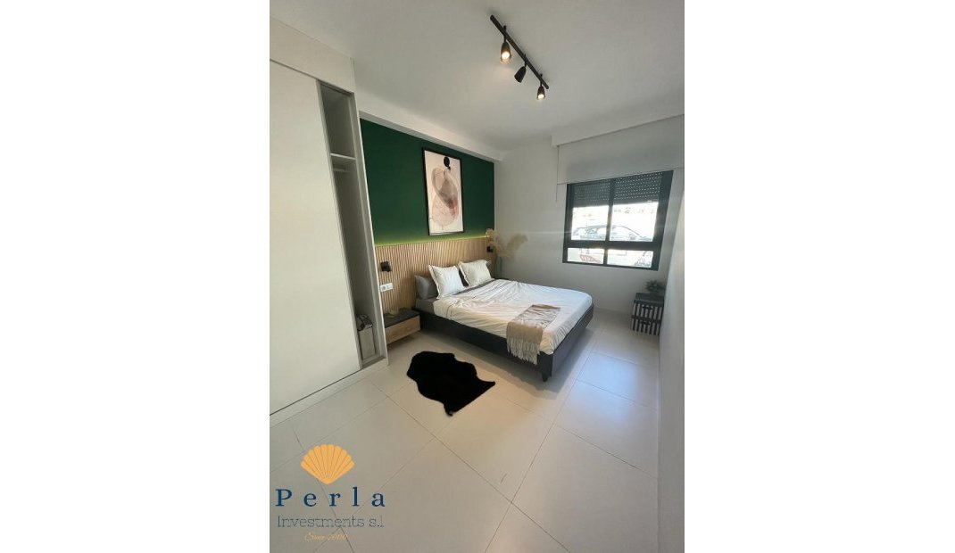 Obra nueva - Apartamento -
San Miguel de Salinas
