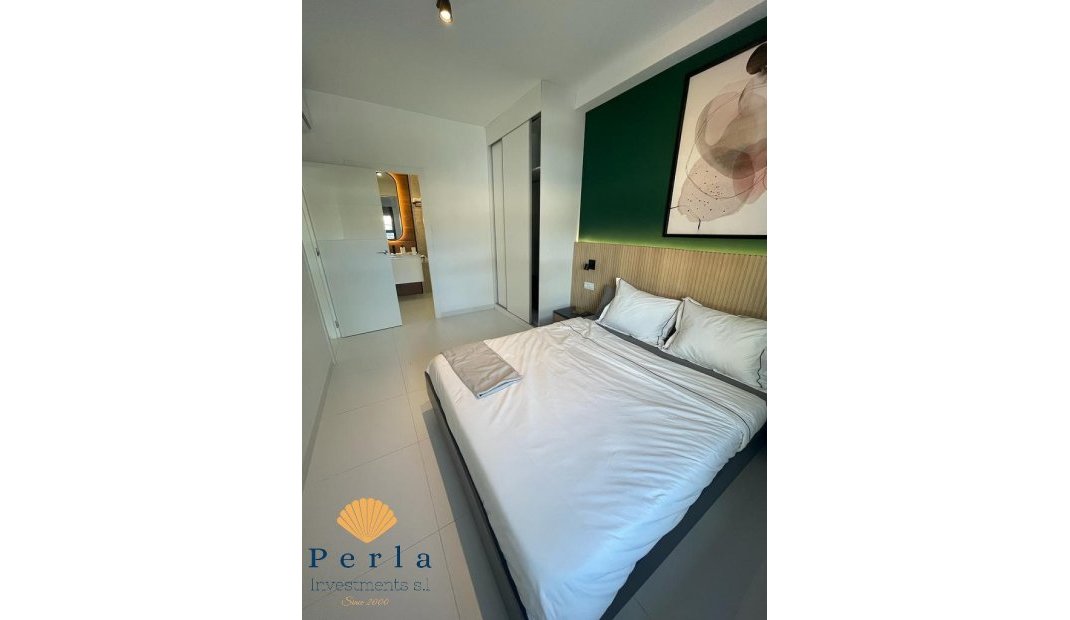 Obra nueva - Apartamento -
San Miguel de Salinas