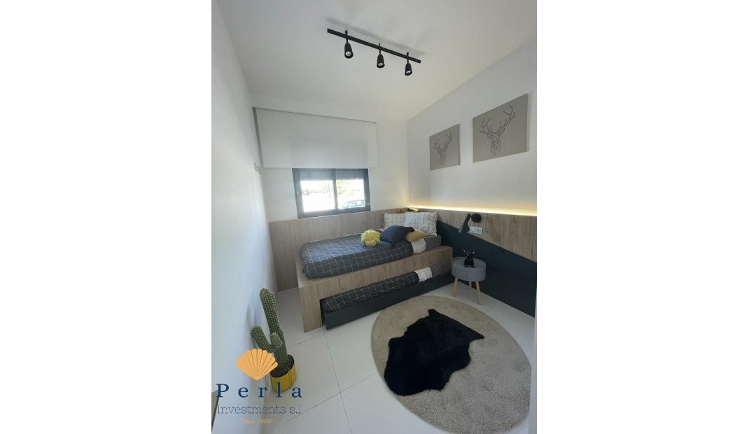 Obra nueva - Apartamento -
San Miguel de Salinas