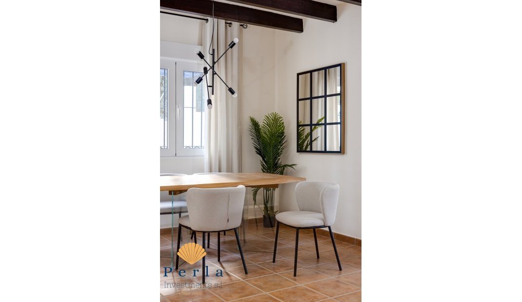 Reventa - Villa -
Las Palas