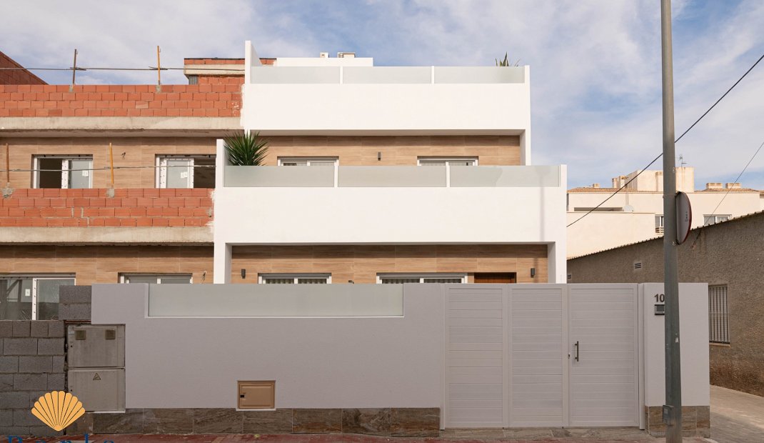 Obra nueva - Adosado -
Avileses