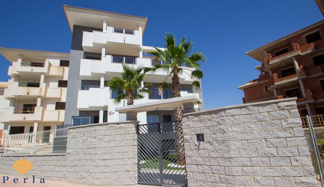 Obra nueva - Apartamento -
Las Filipinas